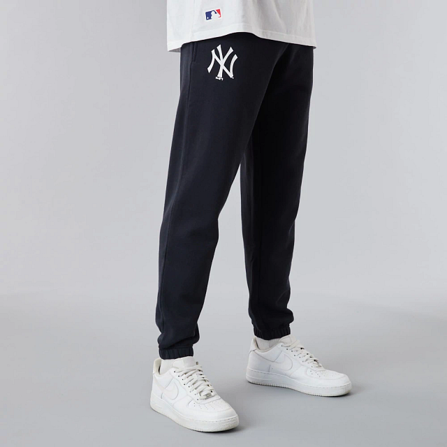 PANTALONI Joggers New York Yankees Essential Neri