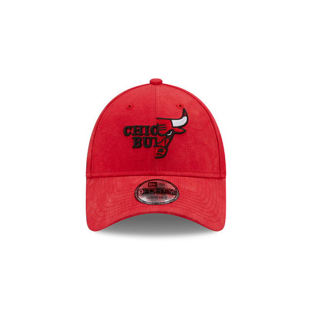 CHICAGO BULLS NBA RED half logo