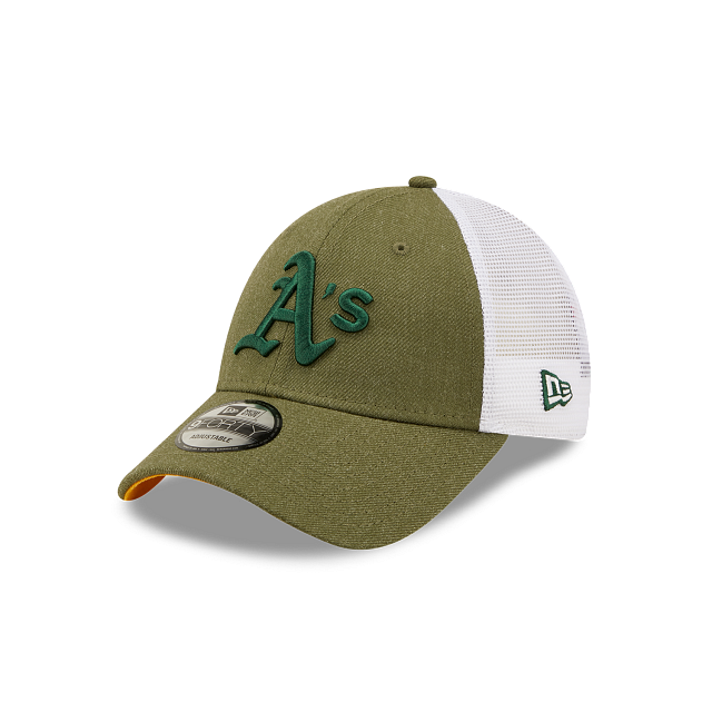 9FORTY TRUCKER OAKLAND ATHLETICS HOME FIELD BLACK AND WHITE